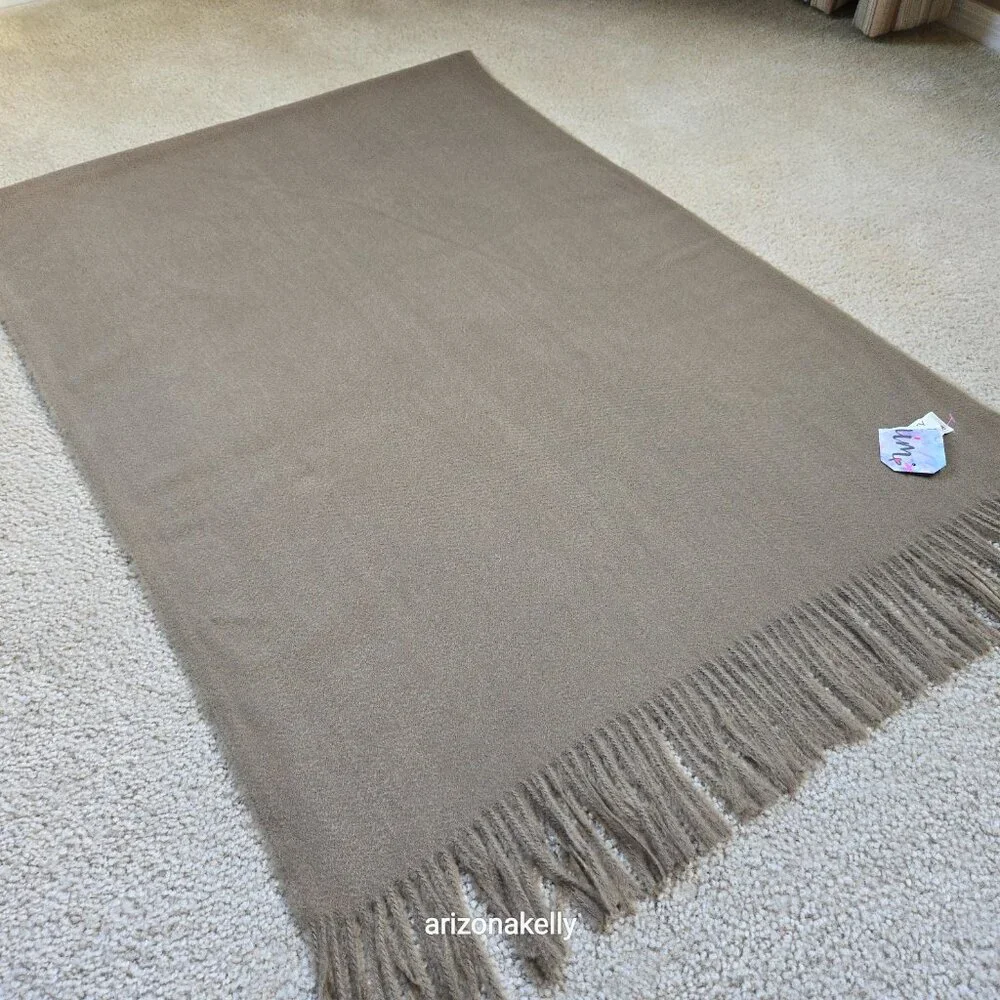 NWT Sky Cashmere Scarf Greenish Brown